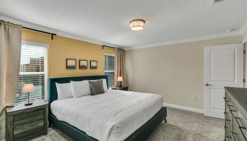 Stylish Family Home - Private Pool - STL111 - Foto 5