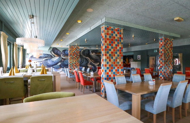 Enchanting Chalet 600 m From the sea - Photo 23