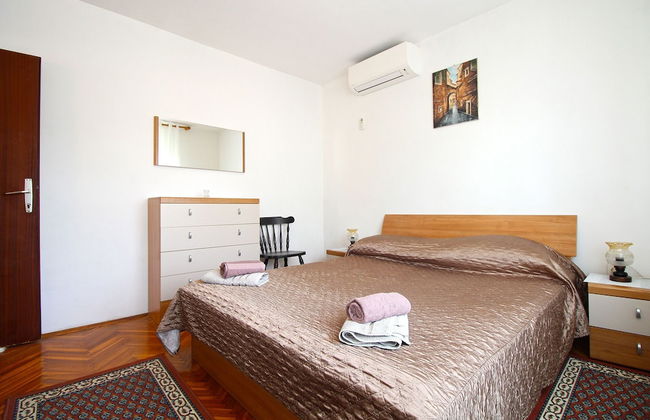 Apartment 1198 - Photo 11