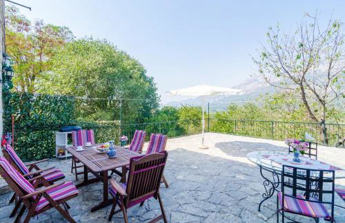 Stone House DiMaTo - Photo 1