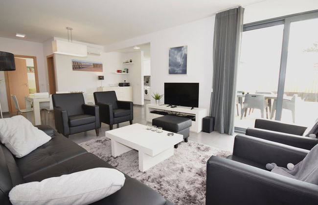 Family Villa With Terrace and Pool - Foto 8