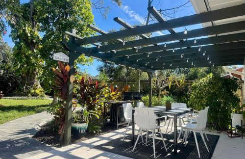 Tropical escape Pool Garden & Patio Near Tampa - Foto 53