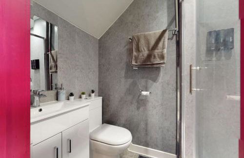 Neat Retreat Graig Pontypridd - Foto 29