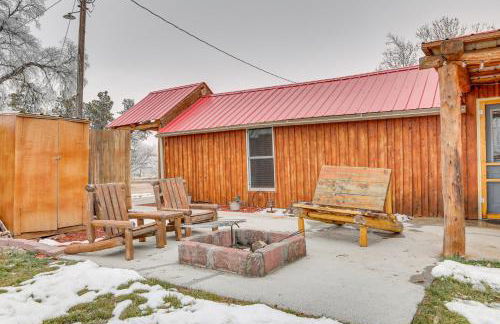 Glenvil Cabin with Gas Grill Steps to Dock and Pond! - Foto 19