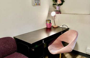 Private Room with Shared Bathroom on the 1st Floor 10 Minutes Walk to University of Washington - Foto 14