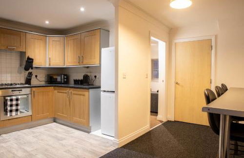 Contractor‑Heaven 5BR Home 4.5 Baths Wakefield - Foto 29