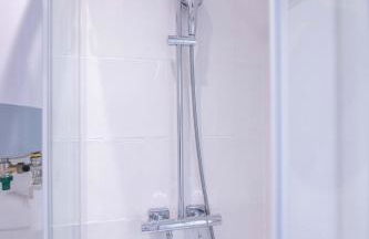 Portes de Paris RER C à 2 min WiFi & Parking Inclus - Foto 6