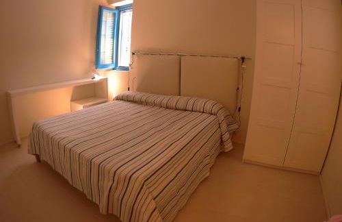 Ustica Mari e Carlo Contrada Ogliastrello - Foto 36