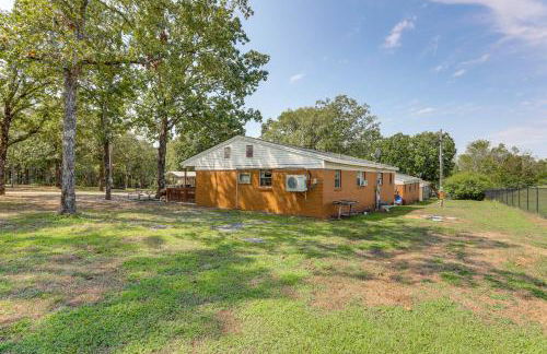 Walk to Greers Ferry Lake! Home with Dock Access - Foto 20