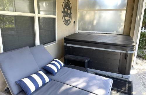 Dockside Paradise - Waterfront, Boat Dock, Swimming Pool and Spa - Foto 10