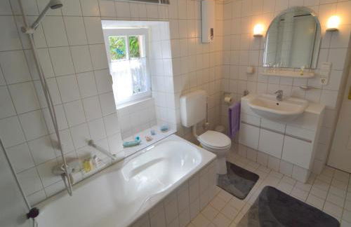 Appealing Apartment in Ittel With Garden, Parking, Bicycles - Foto 30