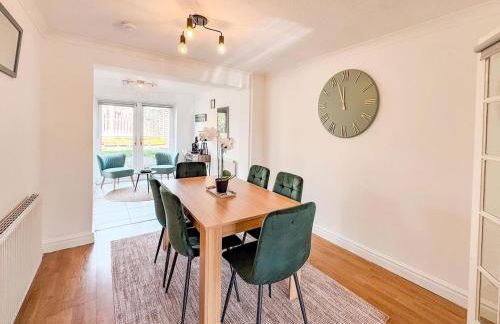 Raygill House By Furnished Accommodations 4BR Shadwell House Ideal for Contractors & Relocations Families - Foto 6