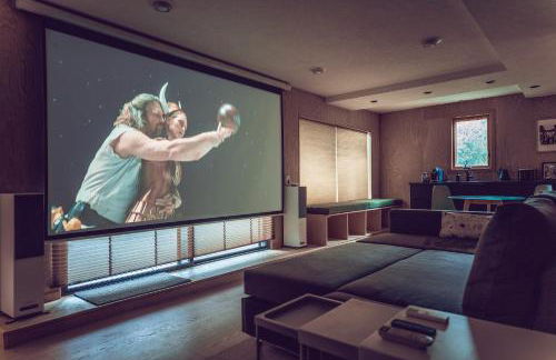 Spectacular Designer Treehouse with Mountain Views - Foto 23