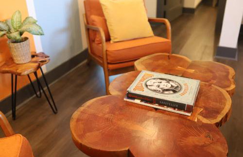 Nashville Oasis at The Muse Modern 2BR with Balcony Rooftop Views - Foto 31