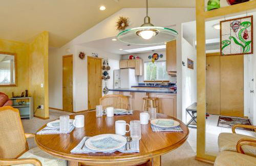 Walk to Lake Padden Bellingham Home with Deck - Foto 9