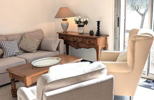 LE CHESTER - Maison de charme en Provence avec piscine près de L'Isle-sur-la-Sorgue - Foto 1