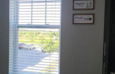 Luxury 1BR/1BA w/ Top Amenities in Prime Location - Foto 12