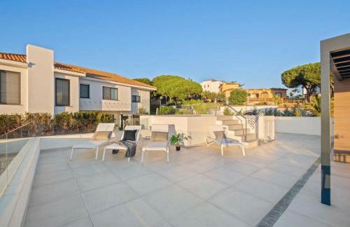 Penthouse Panorama - Photo 30