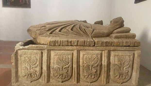 Sepulcro de los condes de Miranda del Castañar
