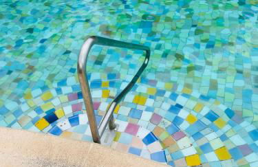 Location climatisée, piscine, animaux acceptés, jardin clôturé, parking, provence , wifi - Foto 37