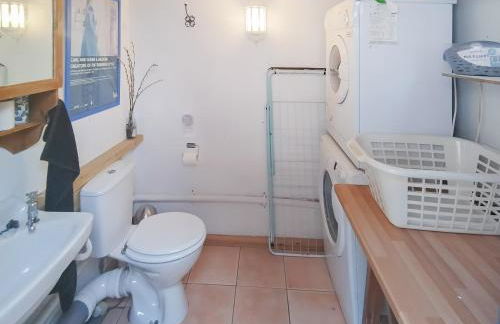 Southview Cottage - Photo 9