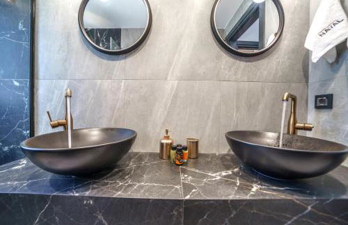 Naval villa-Panoramic villa with heated pool on the roof - Photo 40