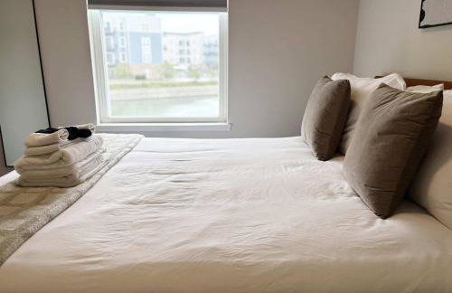 Warrenville Retreat 4BR 3 Bath Townhouse - WV2 - Foto 44