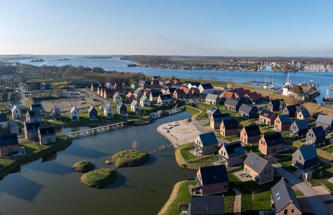 Villa by Lake Veere With Modern Amenities - Foto 28