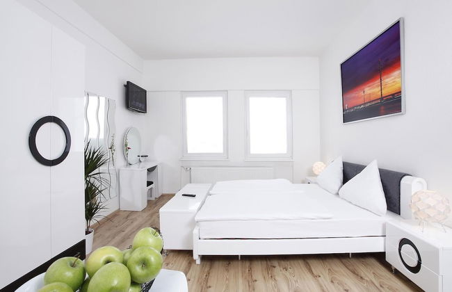 Hotel Design Apart - Photo 2