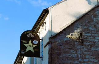 The Beautiful Bobbin - Premium Cottage with views, local walks, wood burner & pubs - Photo 47