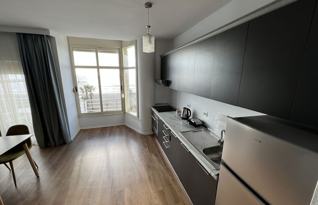 Wave Beachfront Apartments - Foto 17