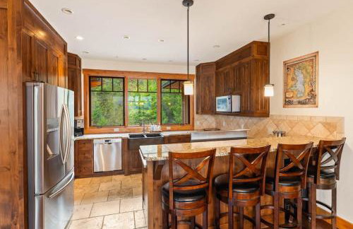 Flathead Lake Cliff Retreat - Foto 13