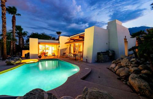 Sunsplash Retreat - Pool with Mountain Views - Foto 44