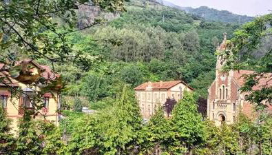 POSADA de BUSTIELLO,cercano a las estaciones de esquí - Foto 5