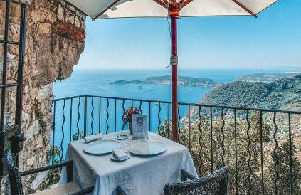 Villa d exception avec terrasse, jacuzzi, vue mer, parking, en plein cœur du village de Eze - Foto 67