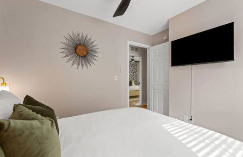 The Luxe/HotTub/Playground/12min KHP/30min Ark - Foto 17