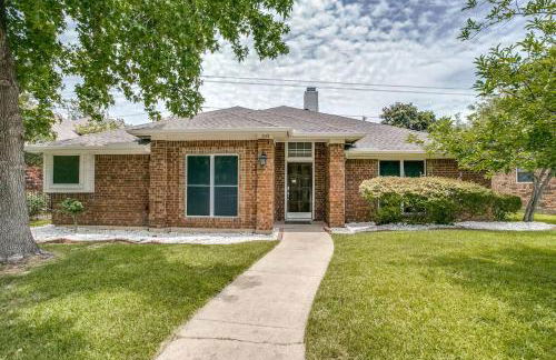 Family-Friendly Fun, Pool, Game Room, DFW Airport - Photo 27