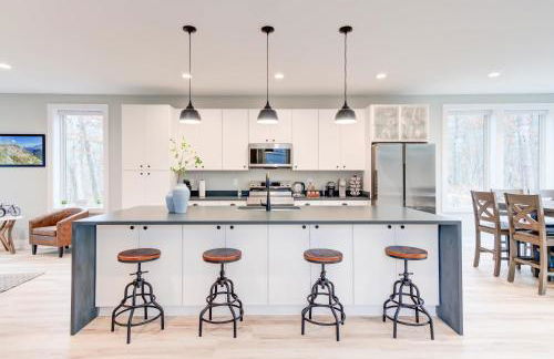 Modern Family Cabin 1 min to Bryce Fire Pit KING Bed - Foto 12