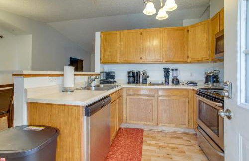 Patio, Grill, Yard Pet-Friendly Denver Home! - Foto 9