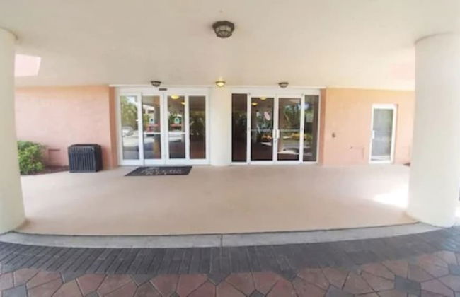 Lovers Key Resort by Check In Vacation Rentals - Photo 34