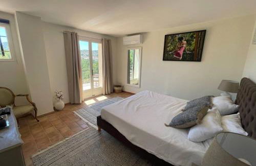 Amazing family villa with a swimming pool - Foto 9