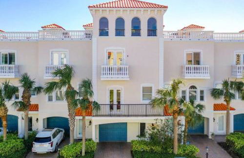 Clearwater Penthouse 5 min Beach walk Heated Pool - Foto 1