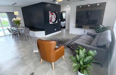 Modern pool home on the lake near Hardrock FLL airport - Foto 32