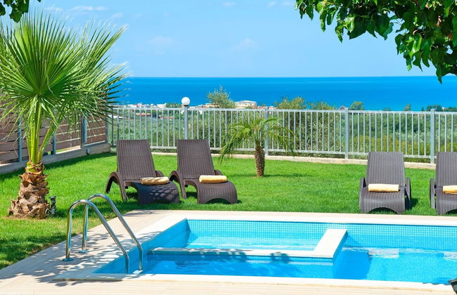 3 Villas Next to Each Other with Pool & Sea View - Foto 15