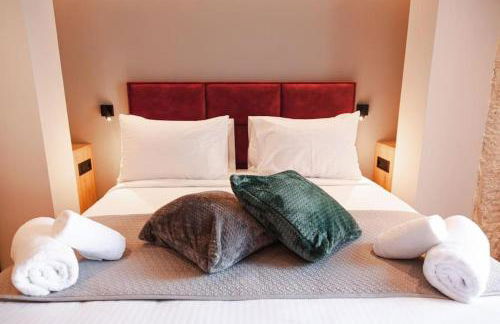 Orama Luxury Suite 3 Bedrooms with Private Pool - Foto 25