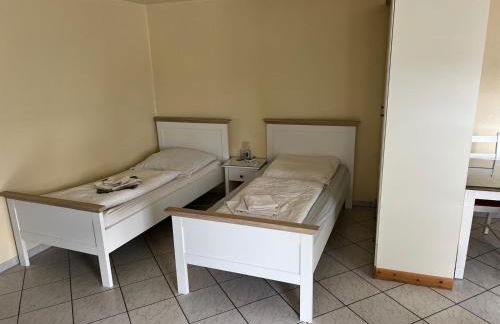 Ferienwohnung mit 4 Betten - Balkon - Küche - Foto 5