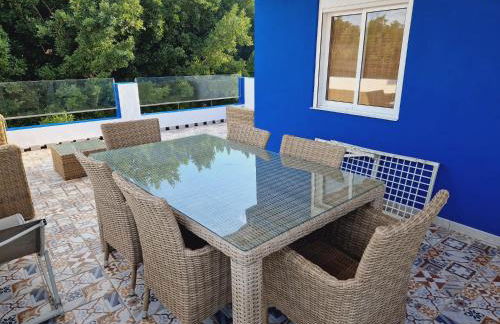 Beachfront House - Photo 22