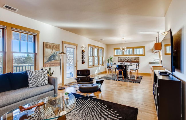 Brilliant Posh Home - Backs to Poudre River Trail - Foto 21