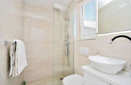 Apartments Lux with pool - Foto 56