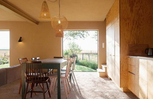 Architectural Gem On The Cornfield - Photo 12